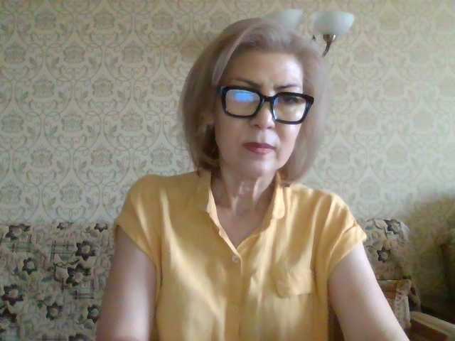 Elegant00Lady