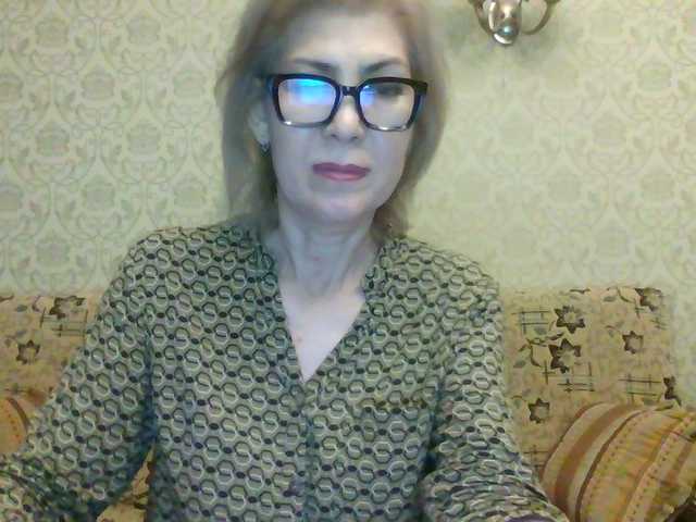 Elegant00Lady live cam on BongaCams