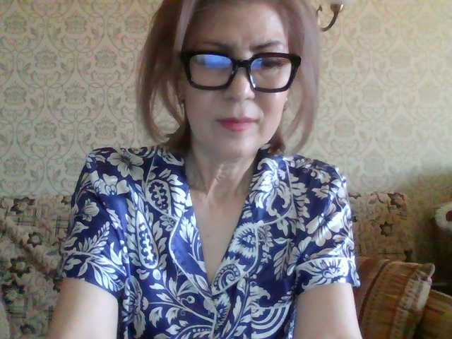 Elegant00Lady live cam on BongaCams
