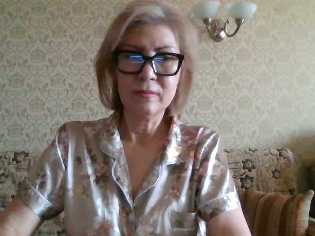 Elegant00Lady live cam on BongaCams