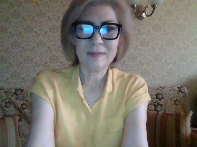 Elegant00Lady