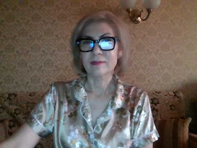 Elegant00Lady