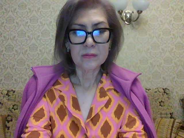 Elegant00Lady live cam on BongaCams