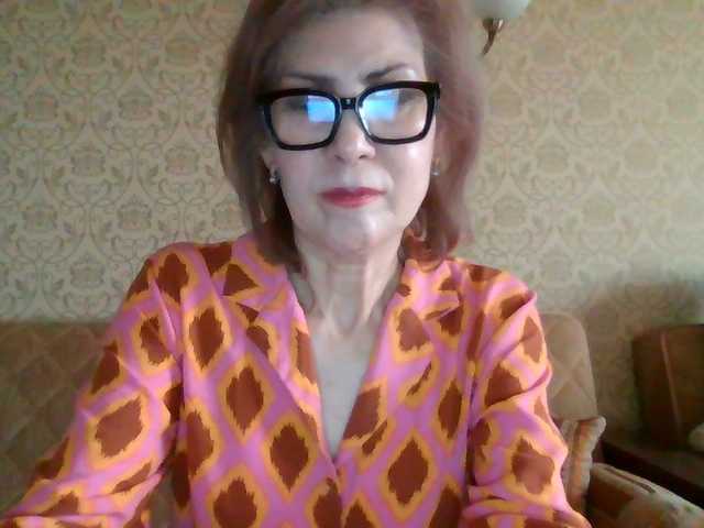 le modèle ElegantLady00 est en webcam porno dans un show sur le site bongacams, il possède les tags suivants: White/Caucasian,Brunette,Trimmed