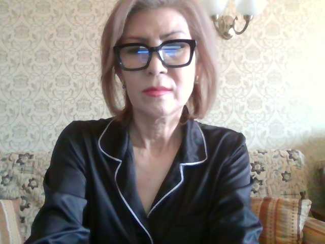 Elegant00Lady