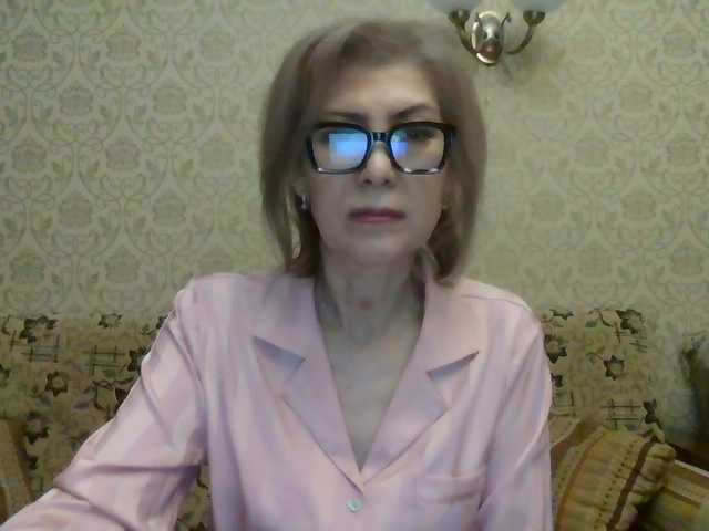 Elegant00Lady