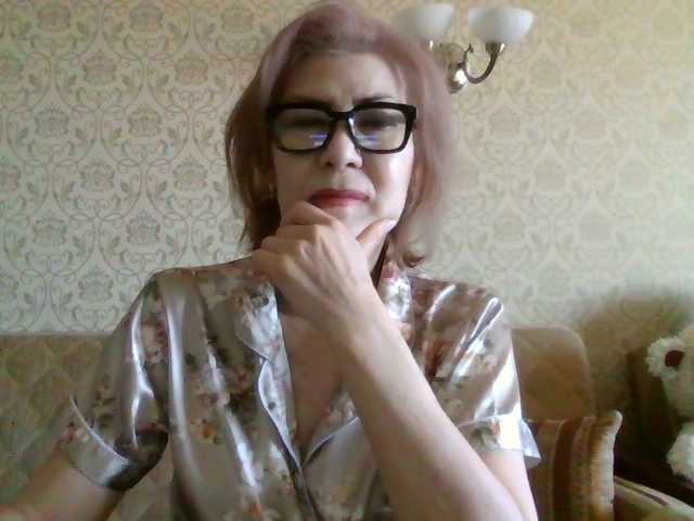 Elegant00Lady live cam on BongaCams