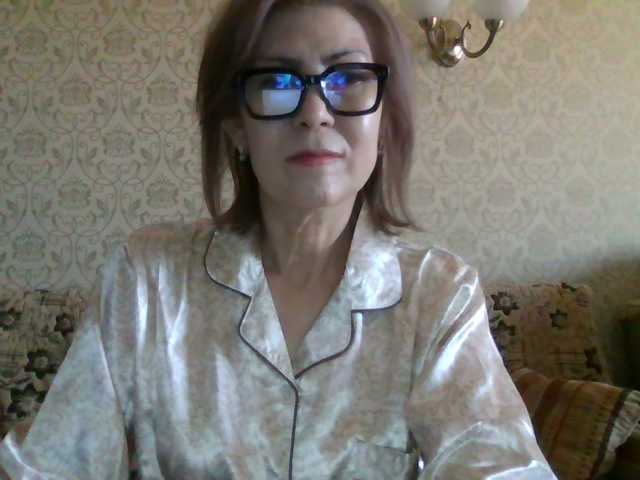 Elegant00Lady live cam on BongaCams