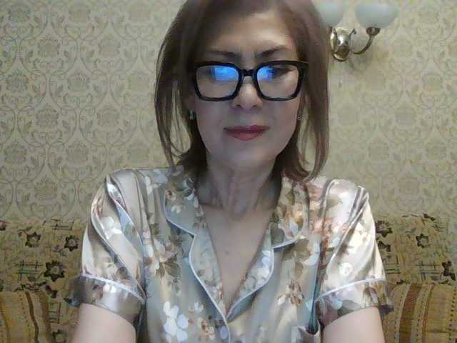 Elegant00Lady