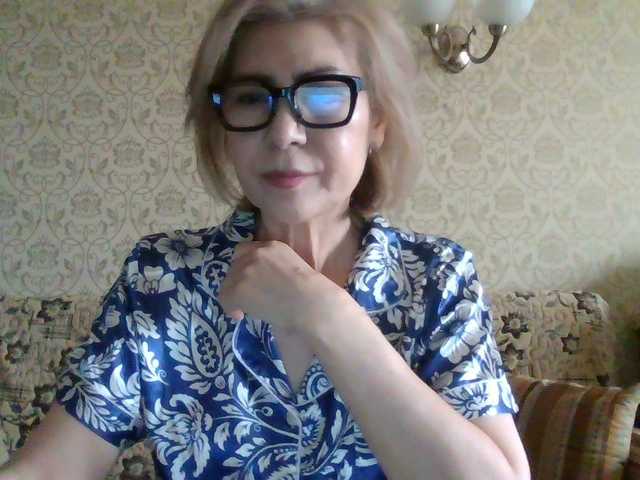 Elegant00Lady