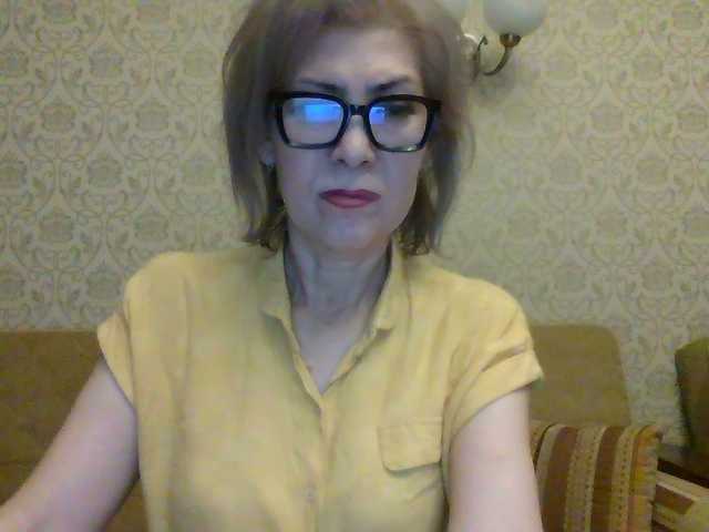 Elegant00Lady live cam on UnifiedCams