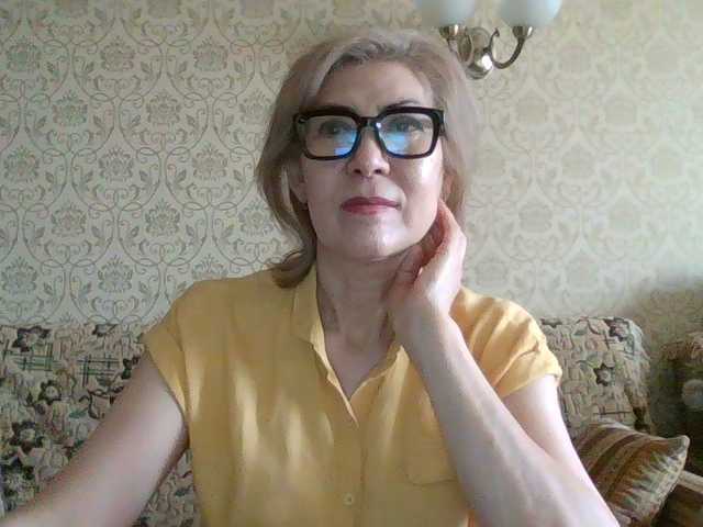 Elegant00Lady live cam on BongaCams