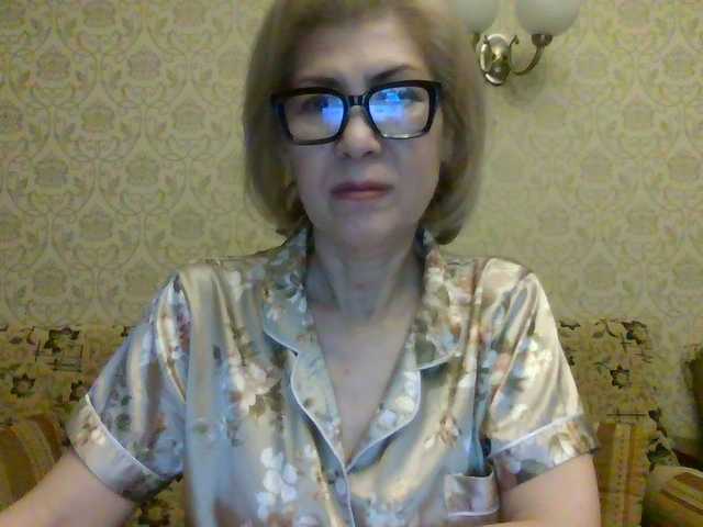 Elegant00Lady