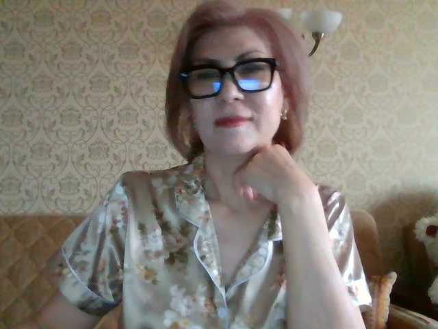 Elegant00Lady