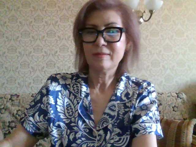 Elegant00Lady live cam on BongaCams