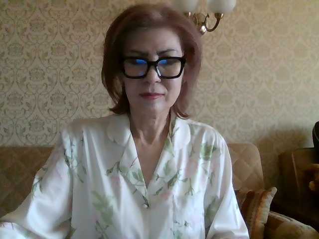 Elegant00Lady's BongaCams show and profile