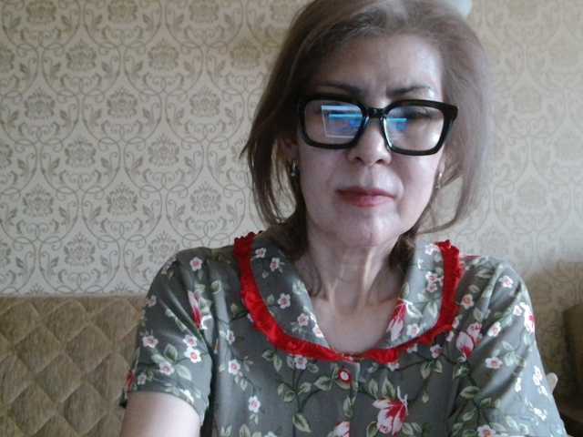 Elegant00Lady
