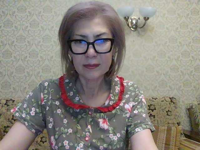 Elegant00Lady