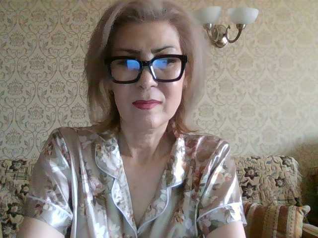 Elegant00Lady live cam on BongaCams