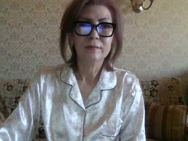 Elegant00Lady