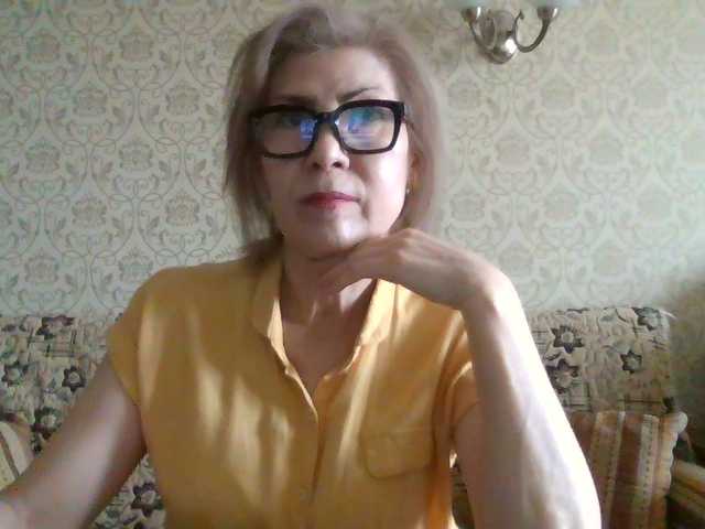 Elegant00Lady live cam on BongaCams