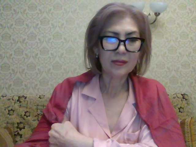 Elegant00Lady