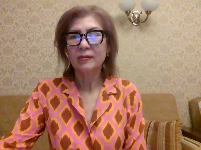 Elegant00Lady's BongaCams show and profile