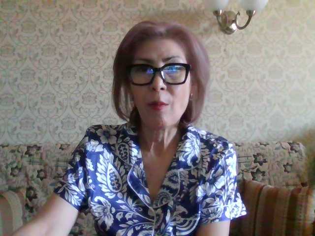 Elegant00Lady