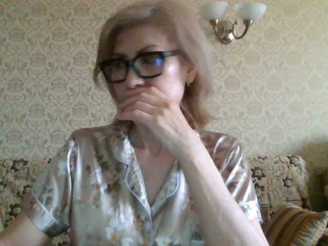 Elegant00Lady