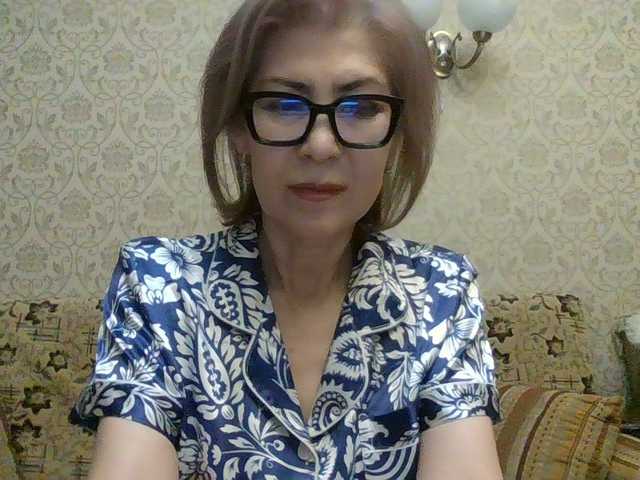 Elegant00Lady