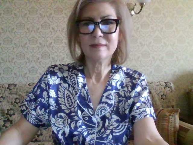 Elegant00Lady