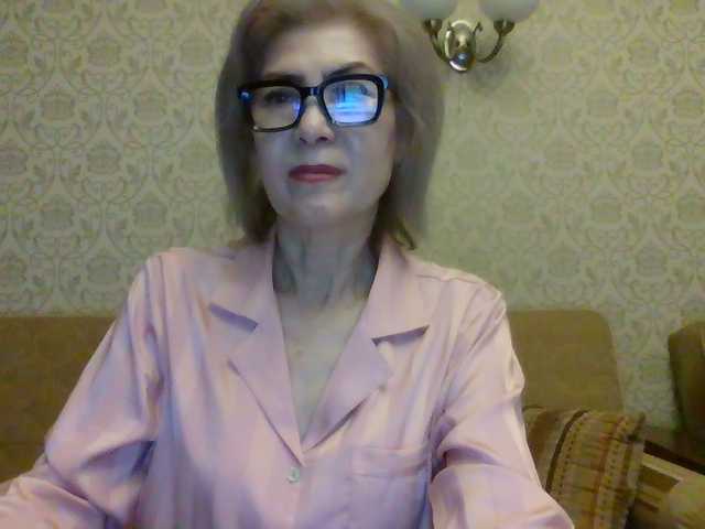 Elegant00Lady