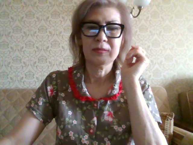 Elegant00Lady