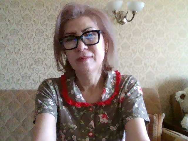 Elegant00Lady