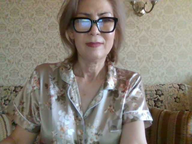 Elegant00Lady