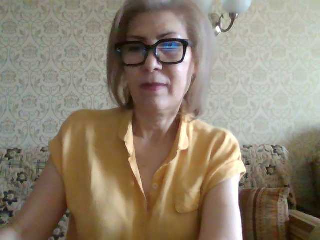 Elegant00Lady