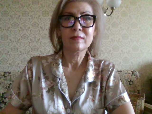 ElegantLady00 live webcam show