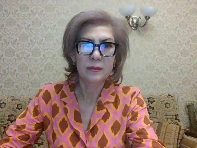 Elegant00Lady live cam on BongaCams