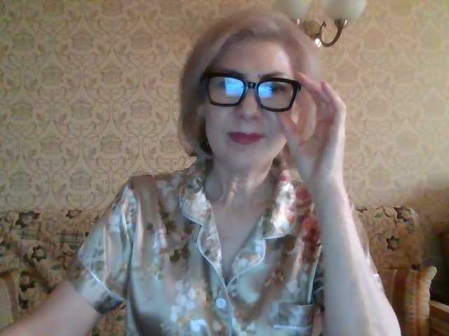 Elegant00Lady live cam on BongaCams