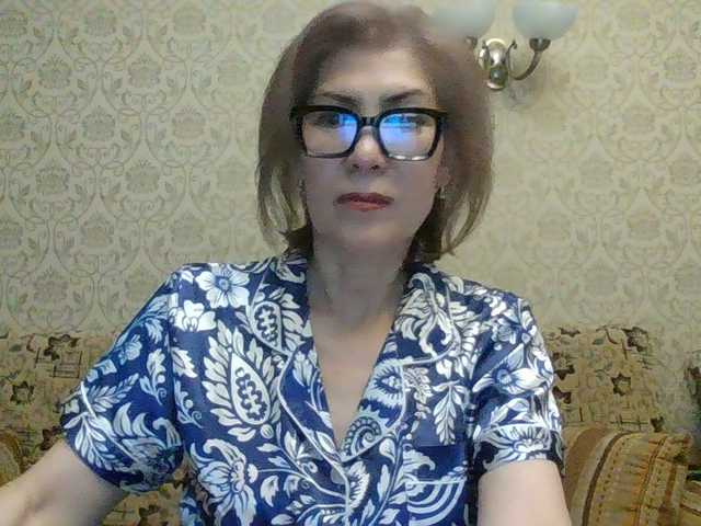 Elegant00Lady live cam on BongaCams