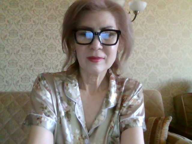 Elegant00Lady