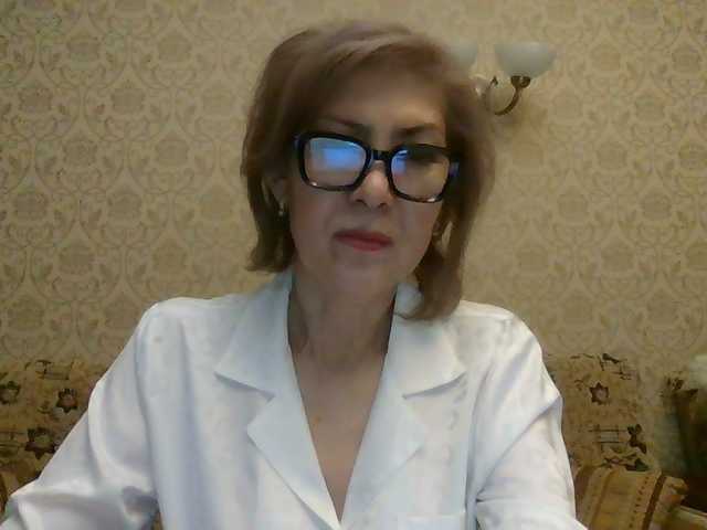 Elegant00Lady