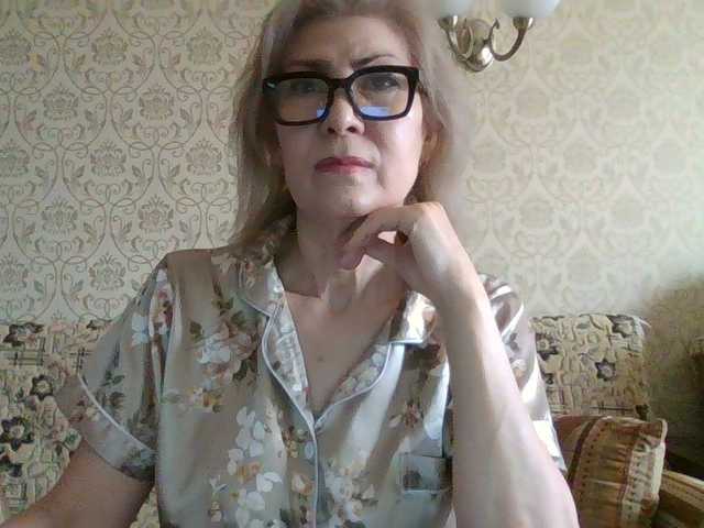 Elegant00Lady live cam on BongaCams