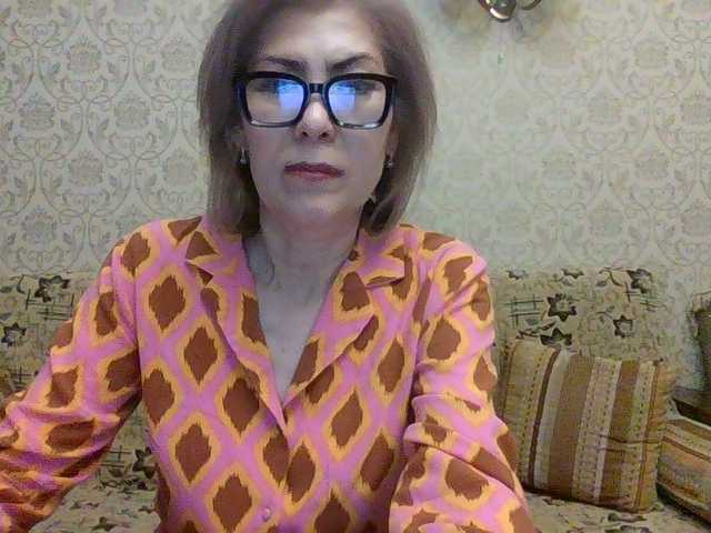 Elegant00Lady