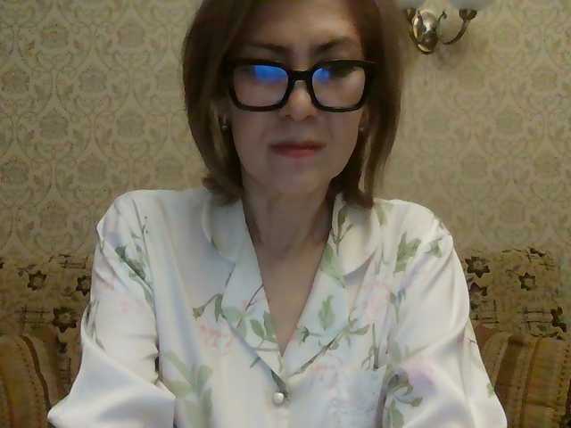 Elegant00Lady
