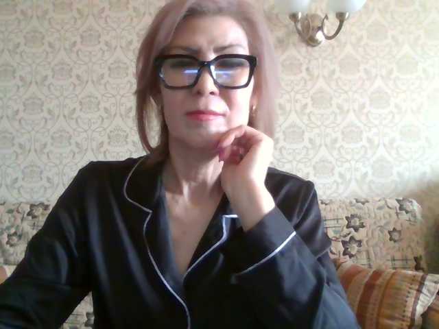 Elegant00Lady
