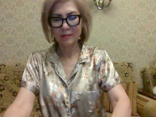 Elegant00Lady live cam on BongaCams