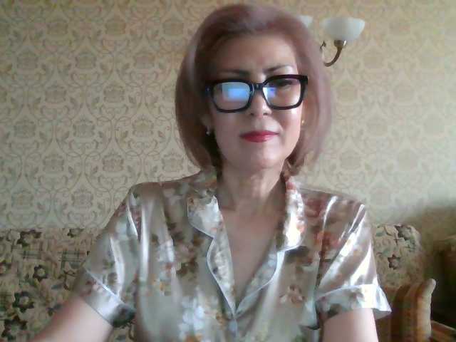 Elegant00Lady