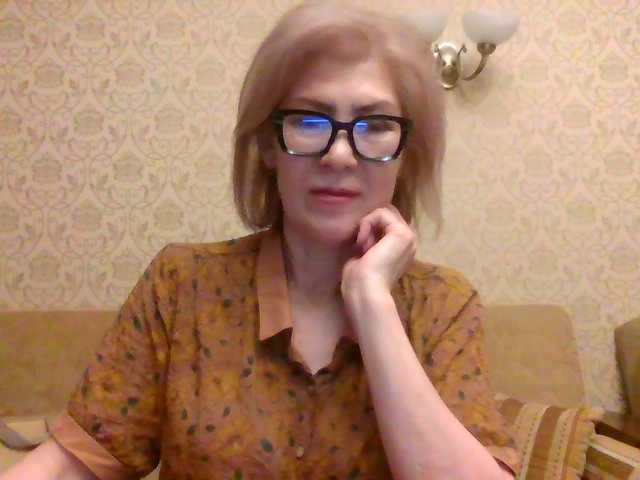 Elegant00Lady live cam on BongaCams