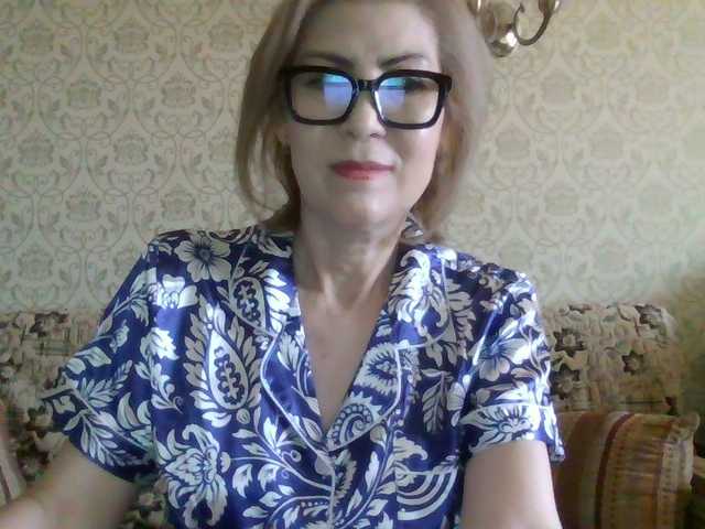 Elegant00Lady